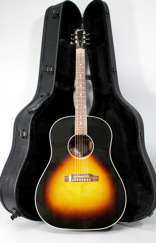 2025-Gibson-J-45-Standard-Sunburst-E-1