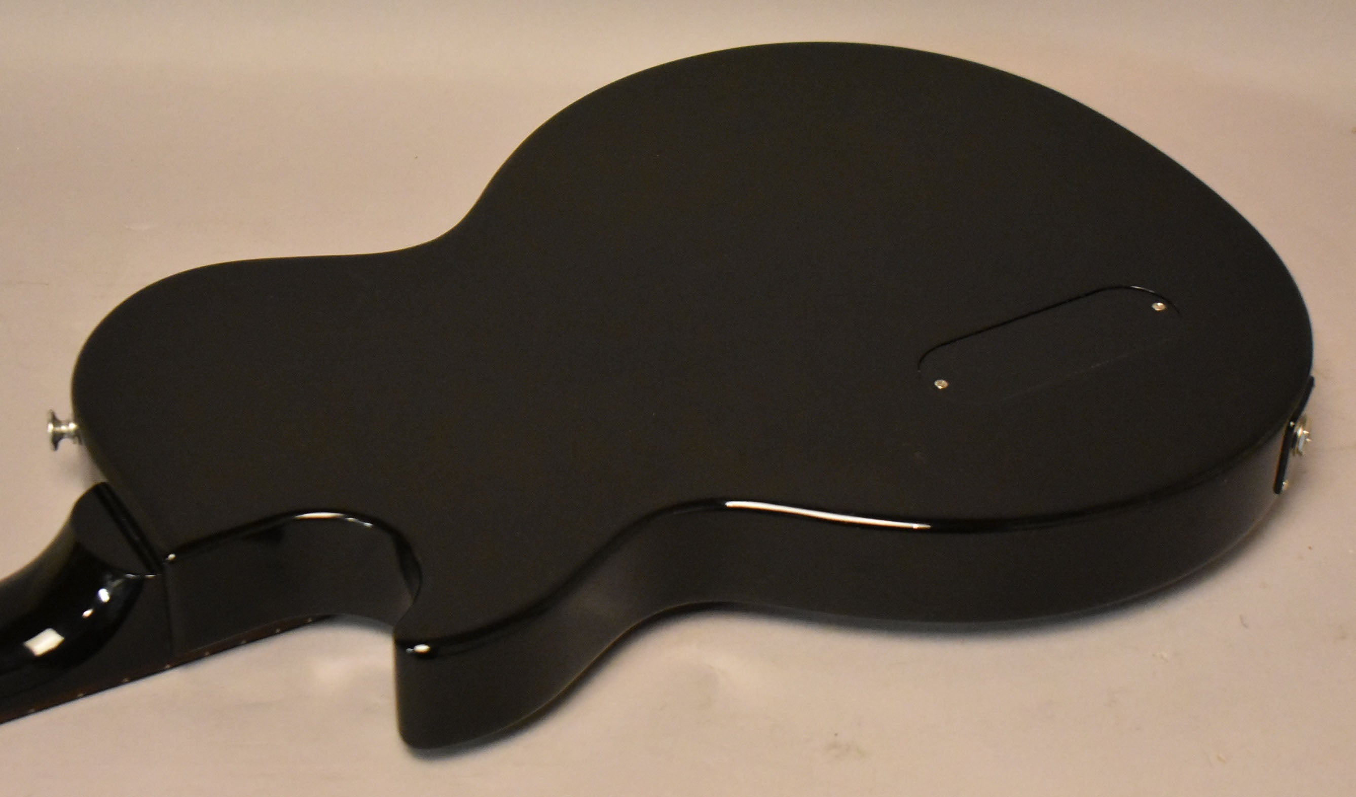 2025 Gibson Les Paul Junior Ebony w/OHSC – Imperial Vintage Guitars
