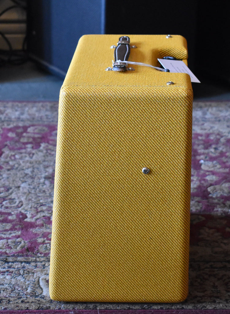 2026-Fender-Pro-Junio-IV-Tweed-Amp-Imperial-Vintage-Guitars-Sell