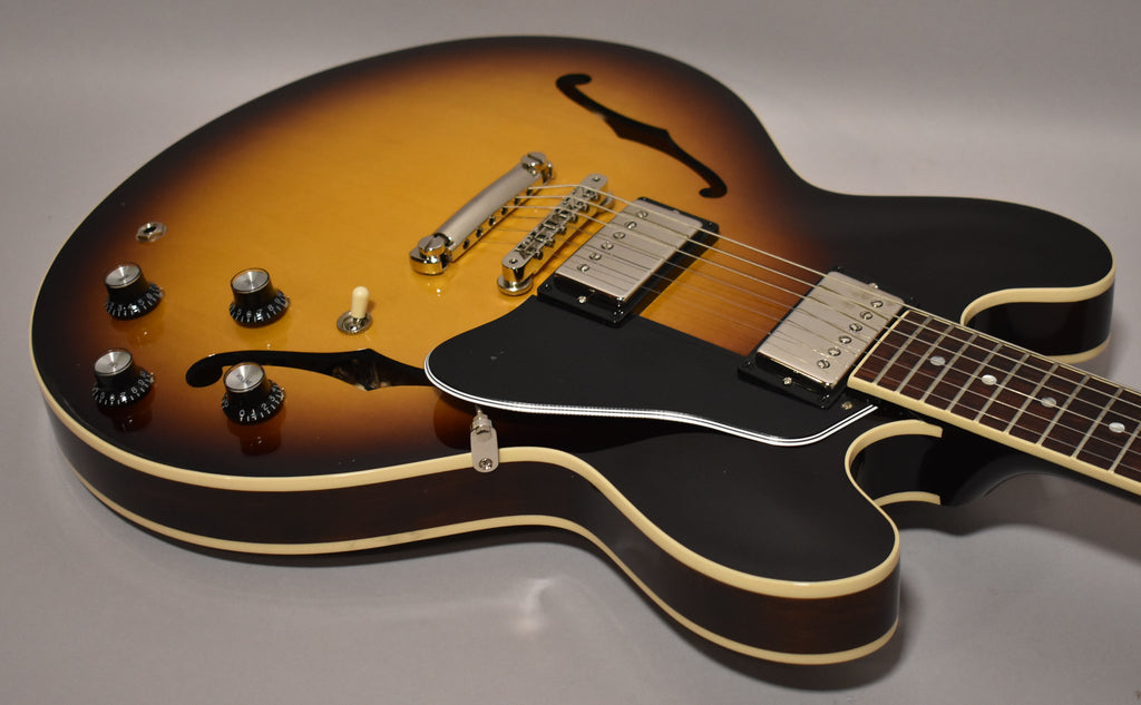 2026 Gibson ES-335 Dot Vintage Sunburst w/OHSC – Imperial Vintage