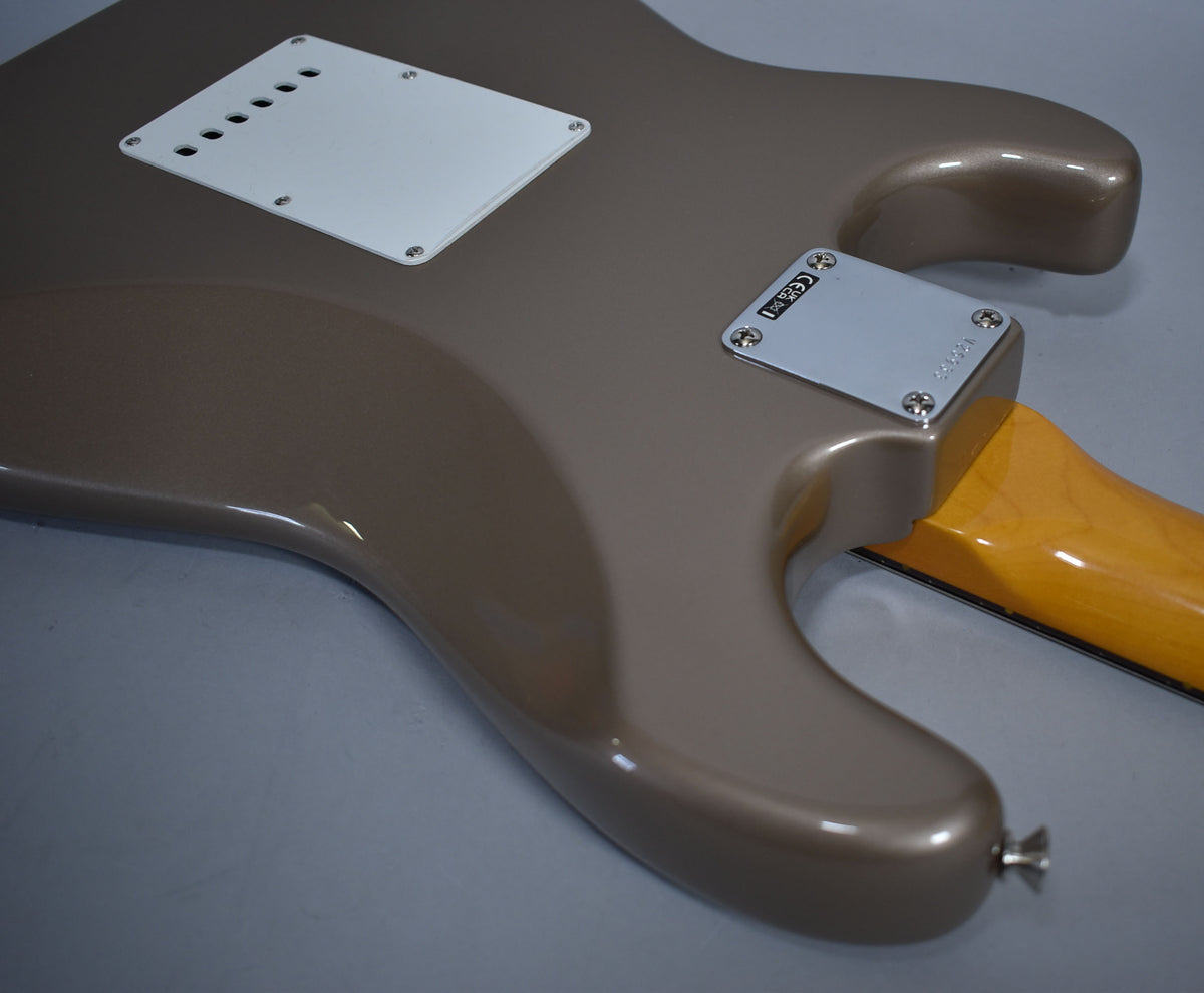 2025 Fender American Vintage II '65 Stratocaster Shoreline Gold w/OHSC