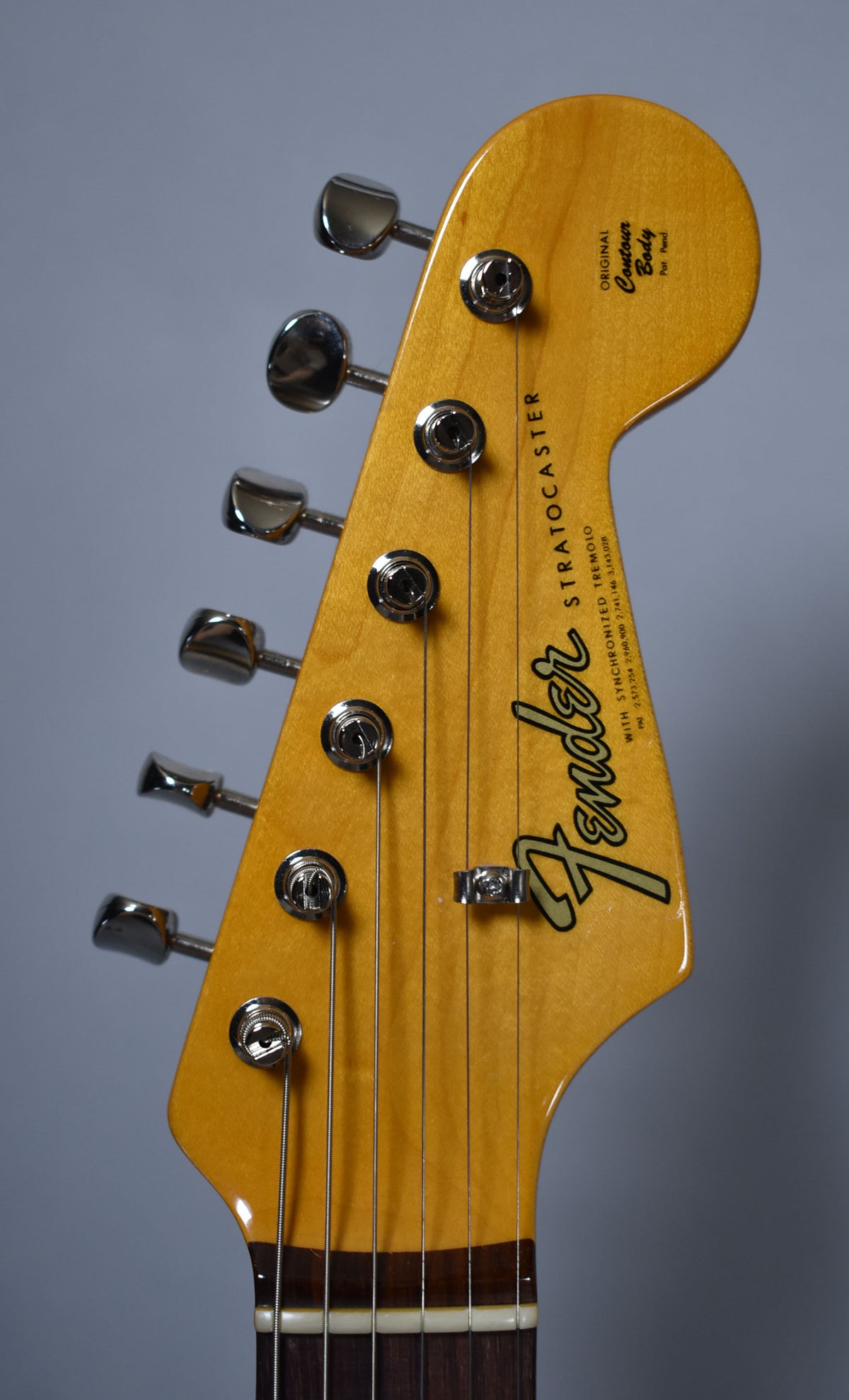 2025 Fender American Vintage II '65 Stratocaster Shoreline Gold w/OHSC