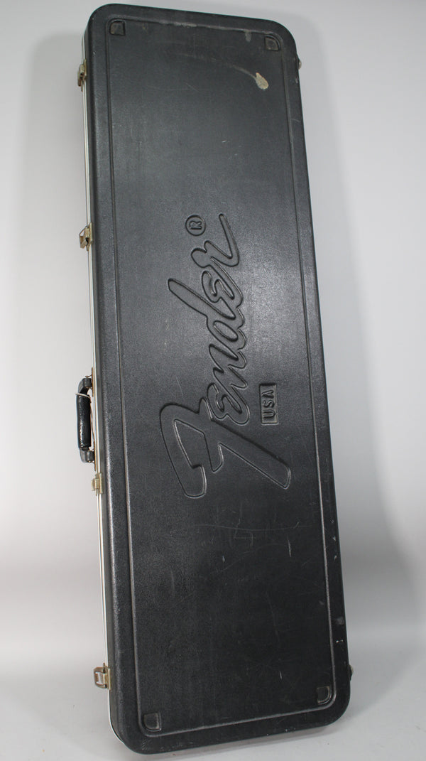 80s-Fender-Bass-Case-1