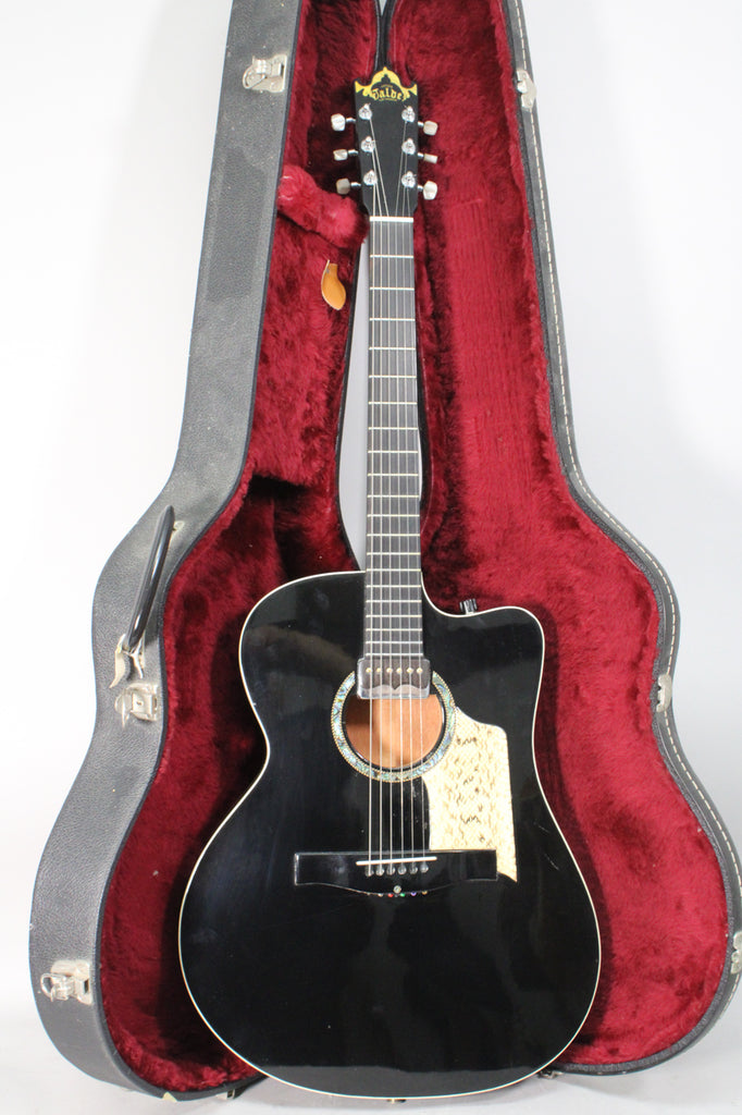 Arturo-Valdez-Acoustic-Electric-Thinline-Black-1