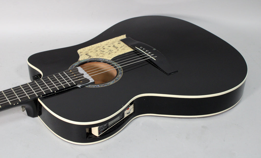 Arturo Valdez Custom Made Acoustic-Electric Thinline Black w/OHSC