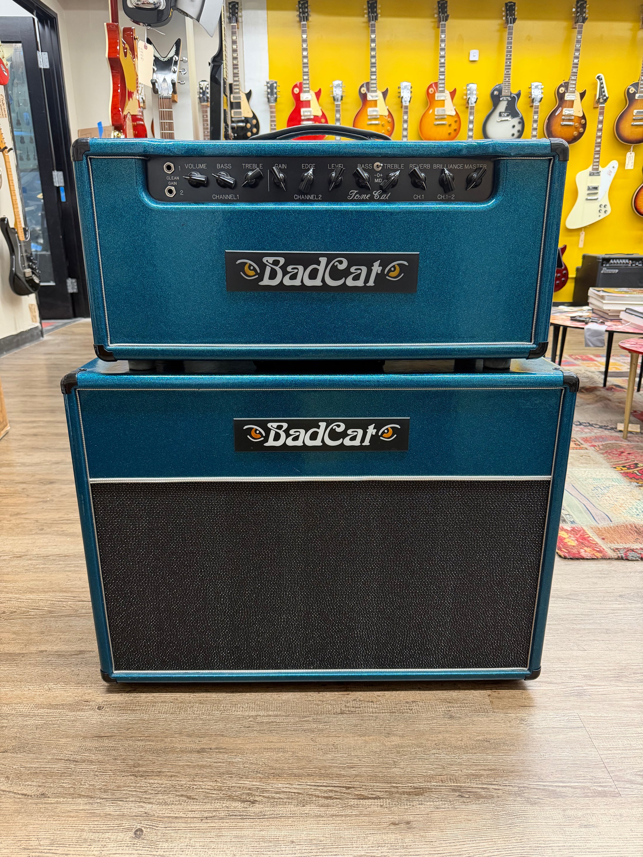 Bad Cat ToneCat HD + 5212 Cab Sparkle Blue Tolex