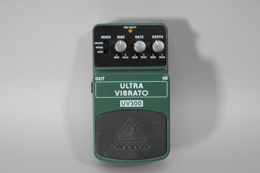 Behringer UV300 Ultra Vibrato – Imperial Vintage Guitars