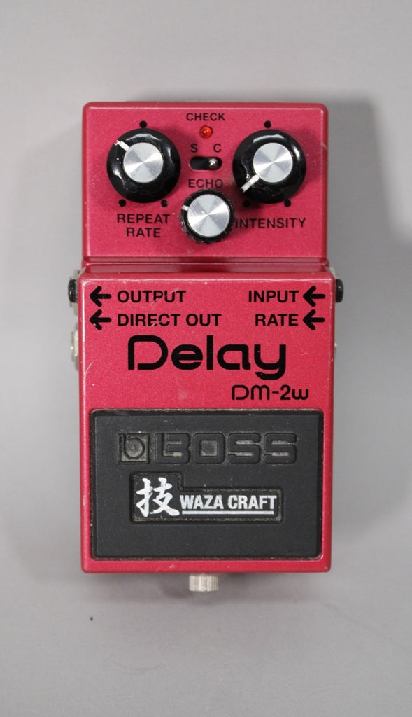Boss-DM-2W-Waza-Craft-Delay-1