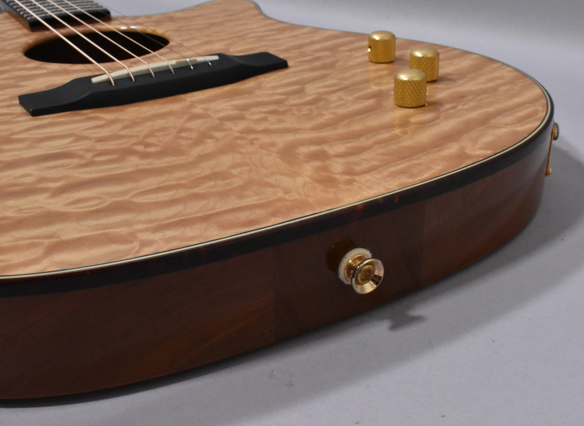 2000s Carvin CC-275 Craig Chaquico Signature Thinline Acoustic-Electric Natural w/OHSC
