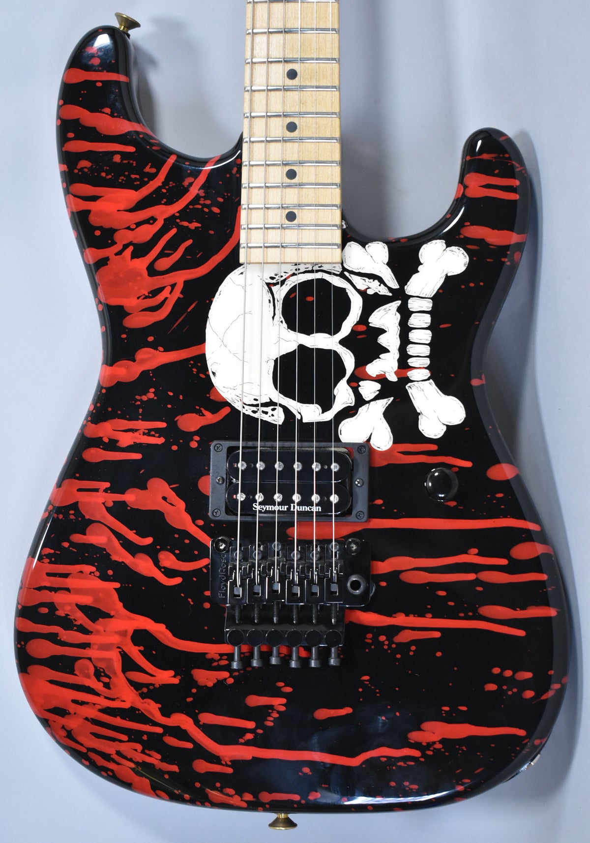 Charvel Warren DeMartini USA Signature San Dimas Blood And Skull w/OHSC
