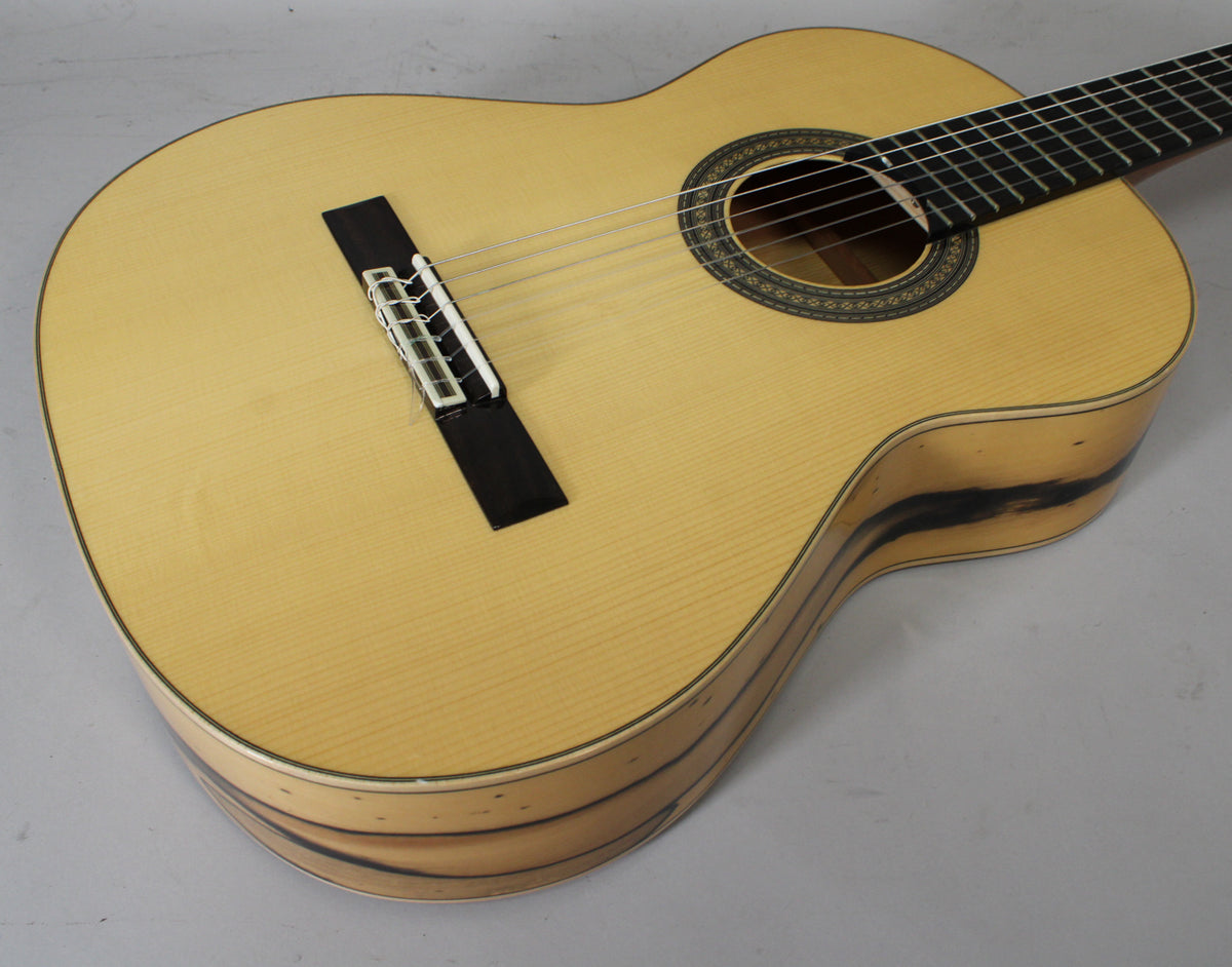 Cordoba 45 LTD Made In Spain Spruce/Ebony w/HSC