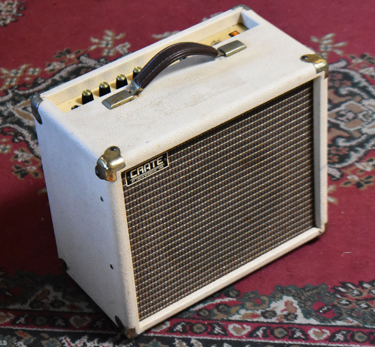 Crate Vintage Club 20 Model VC-2110 Guitar Combo – Imperial