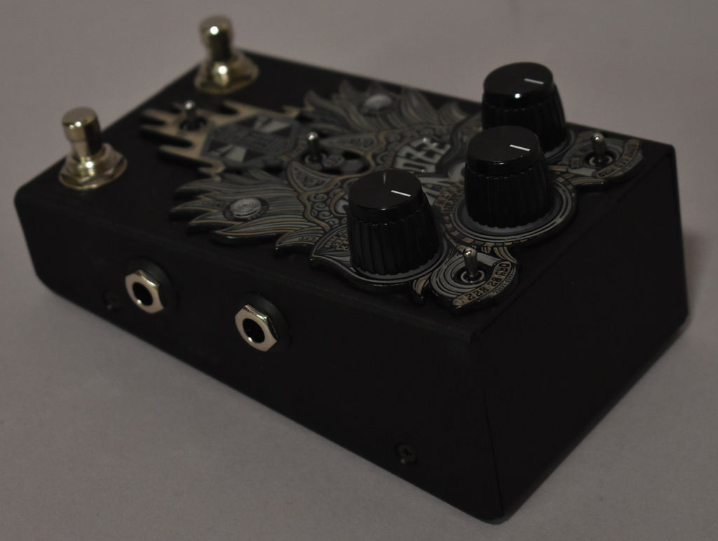 Beetronics Zzombee Filtremulator Fuzz/Filter Effect Pedal w/Box