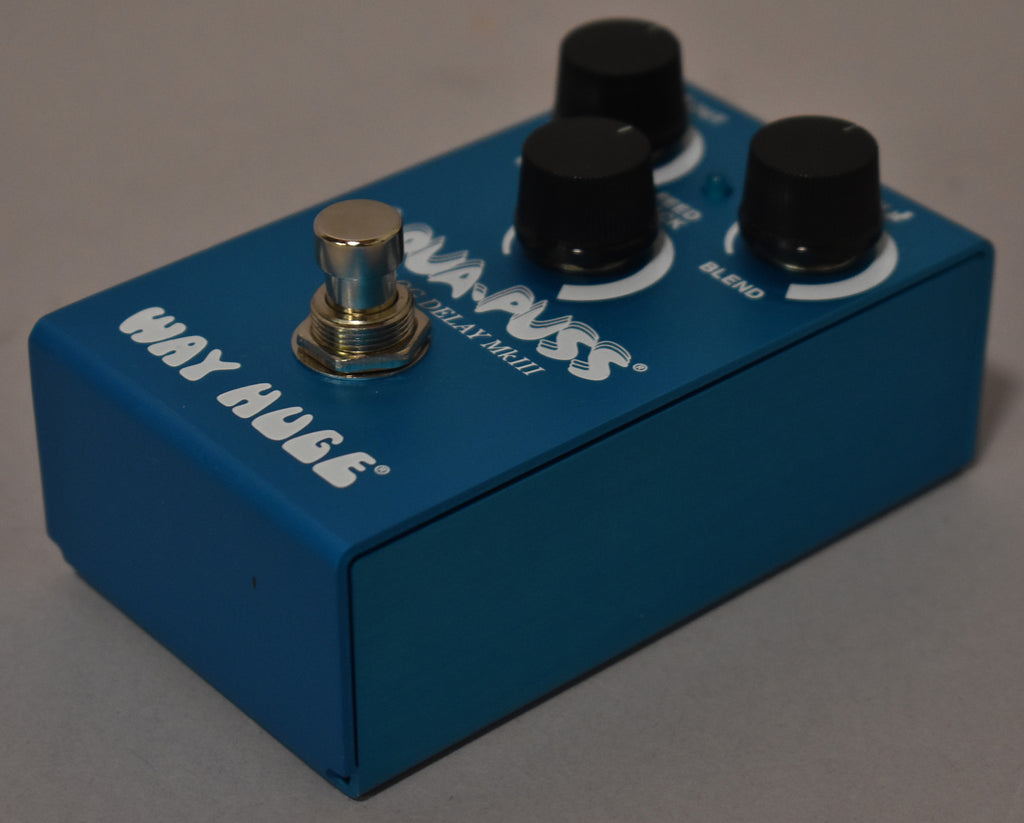 Way Huge Smalls Aqua Puss MkIII Analog Delay Effect Pedal w/Box