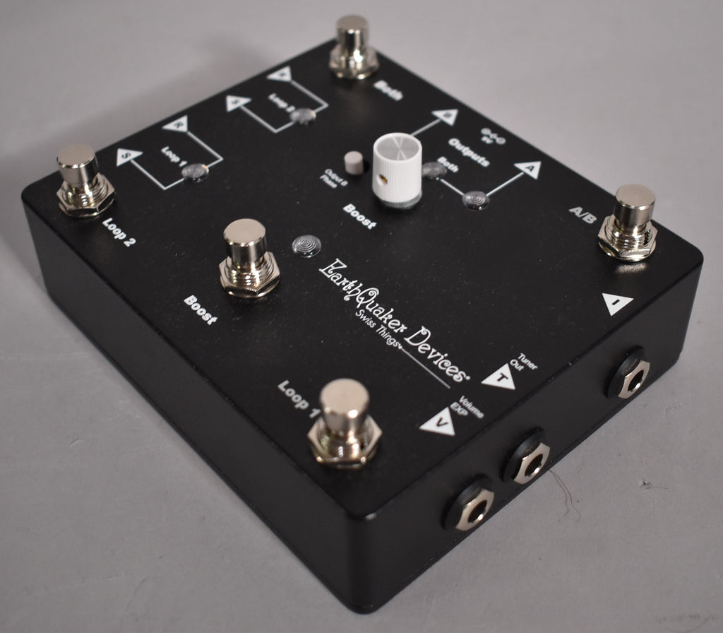 Earthquaker Devices Swiss Things Pedalboard Reconciler
