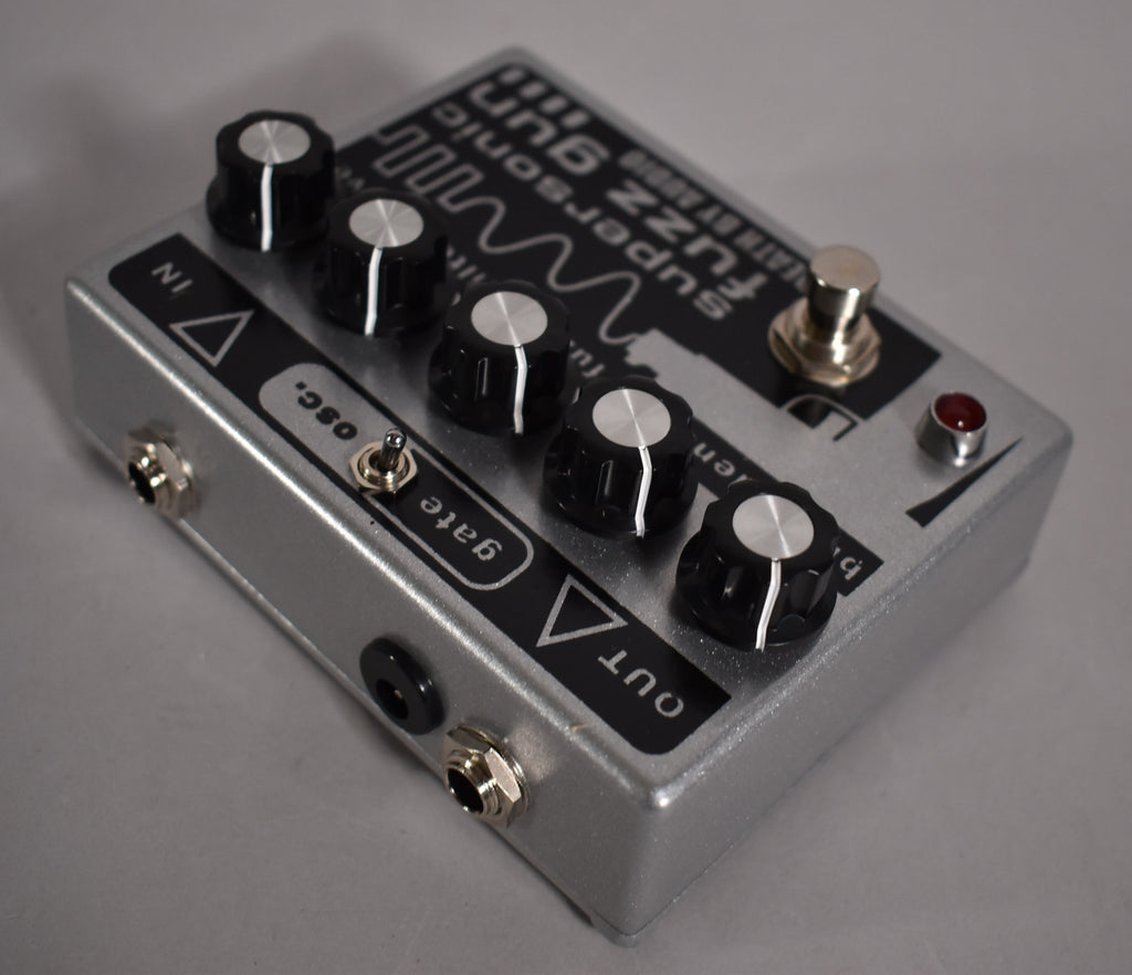 Death By Audio Supersonic Fuzz Gun Effect Pedal w/Box