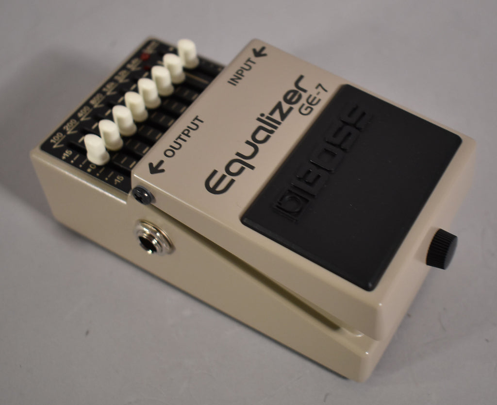 Boss GE-7 Graphic Equalizer Effect Pedal w/Box