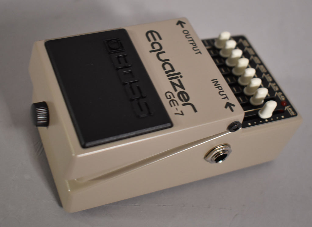 Boss GE-7 Graphic Equalizer Effect Pedal w/Box