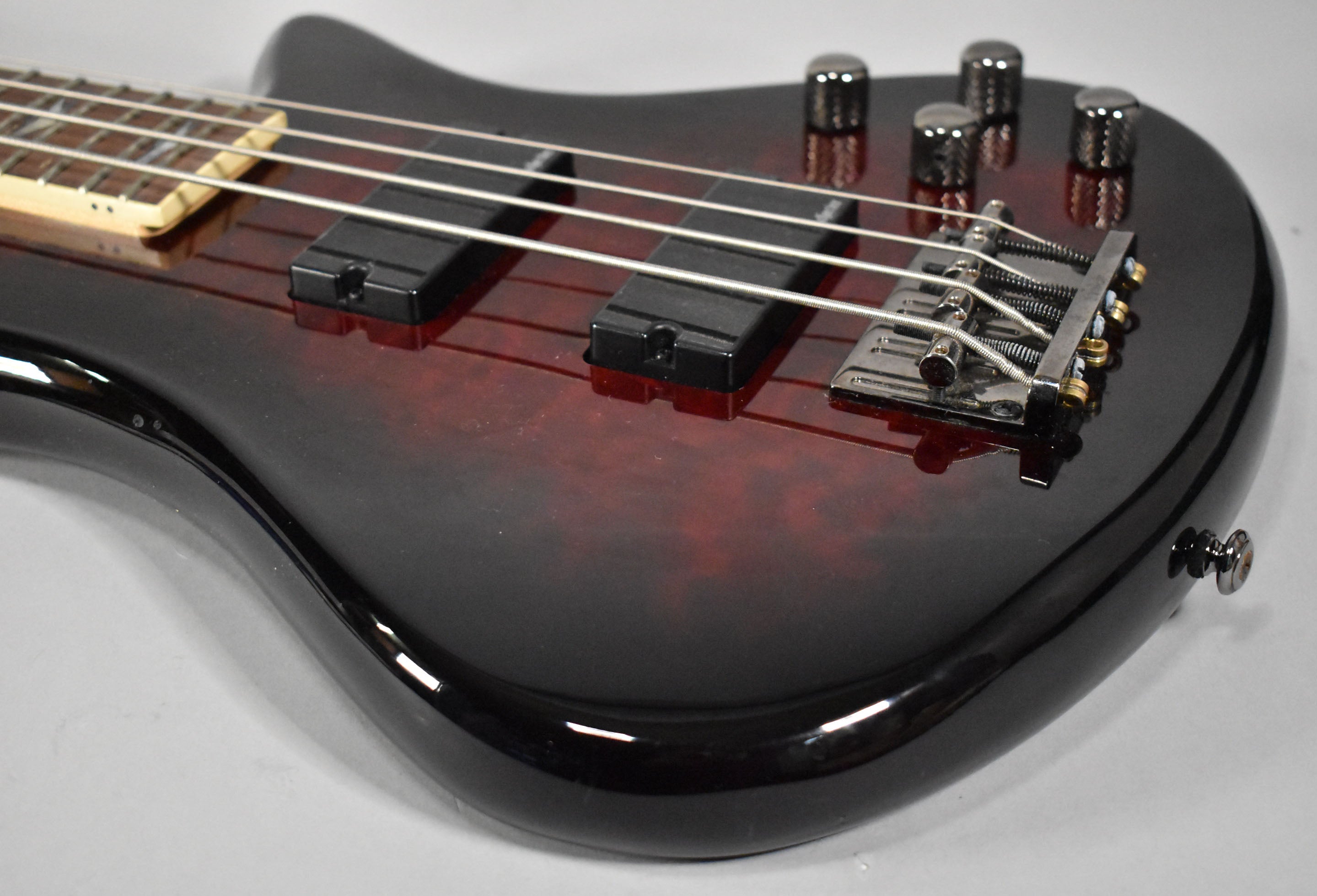 【11252】SCHECTER diamond series EXTREME-4 2012 Schecter Diamond Series Stiletto Extreme-4 Bass Black Cherry