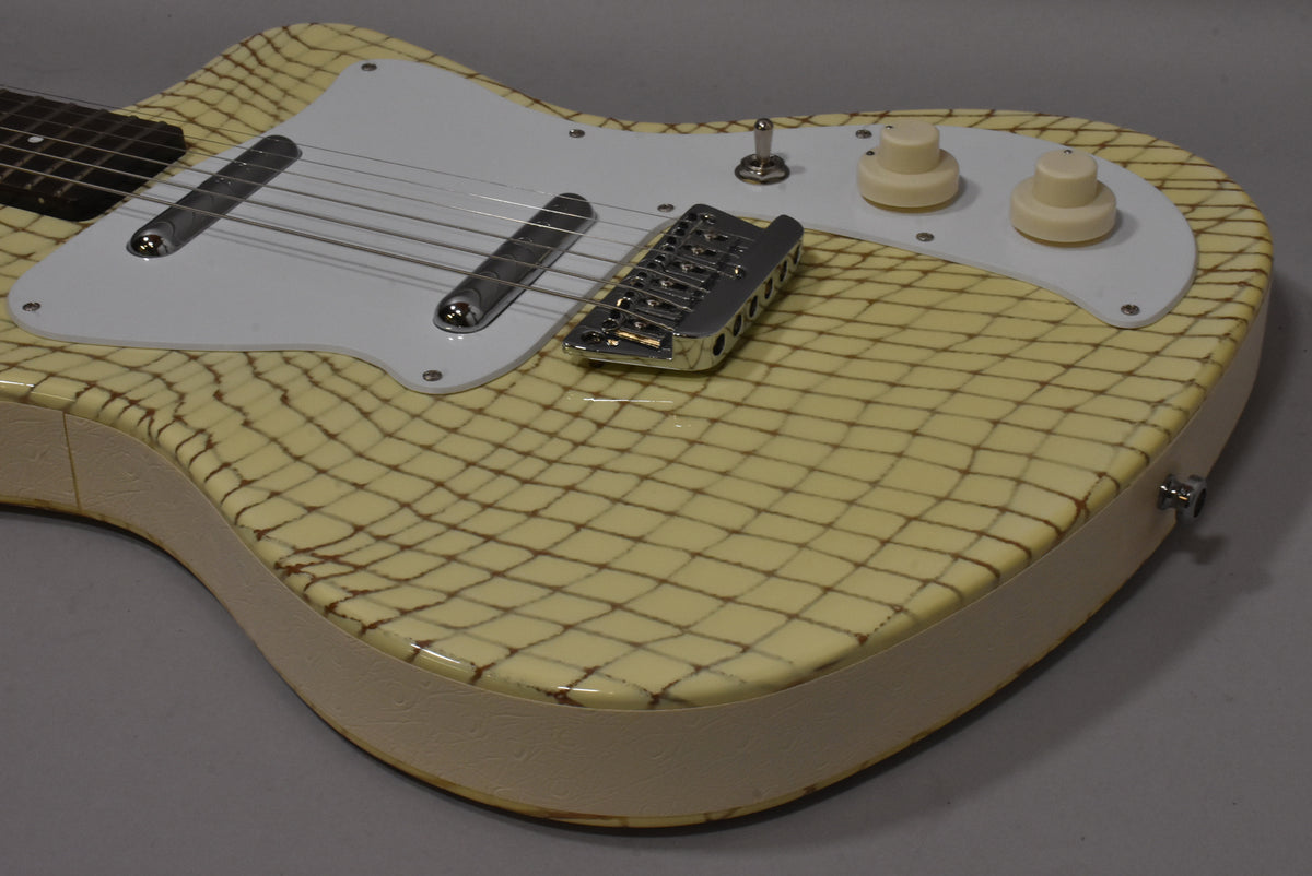 2002 Danelectro '67 Heaven Hawk Cream Alligator Finish w/Gig Bag
