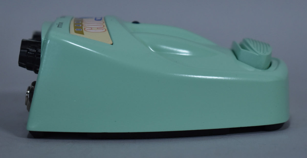 Danelectro Cool Cat Vibe V1