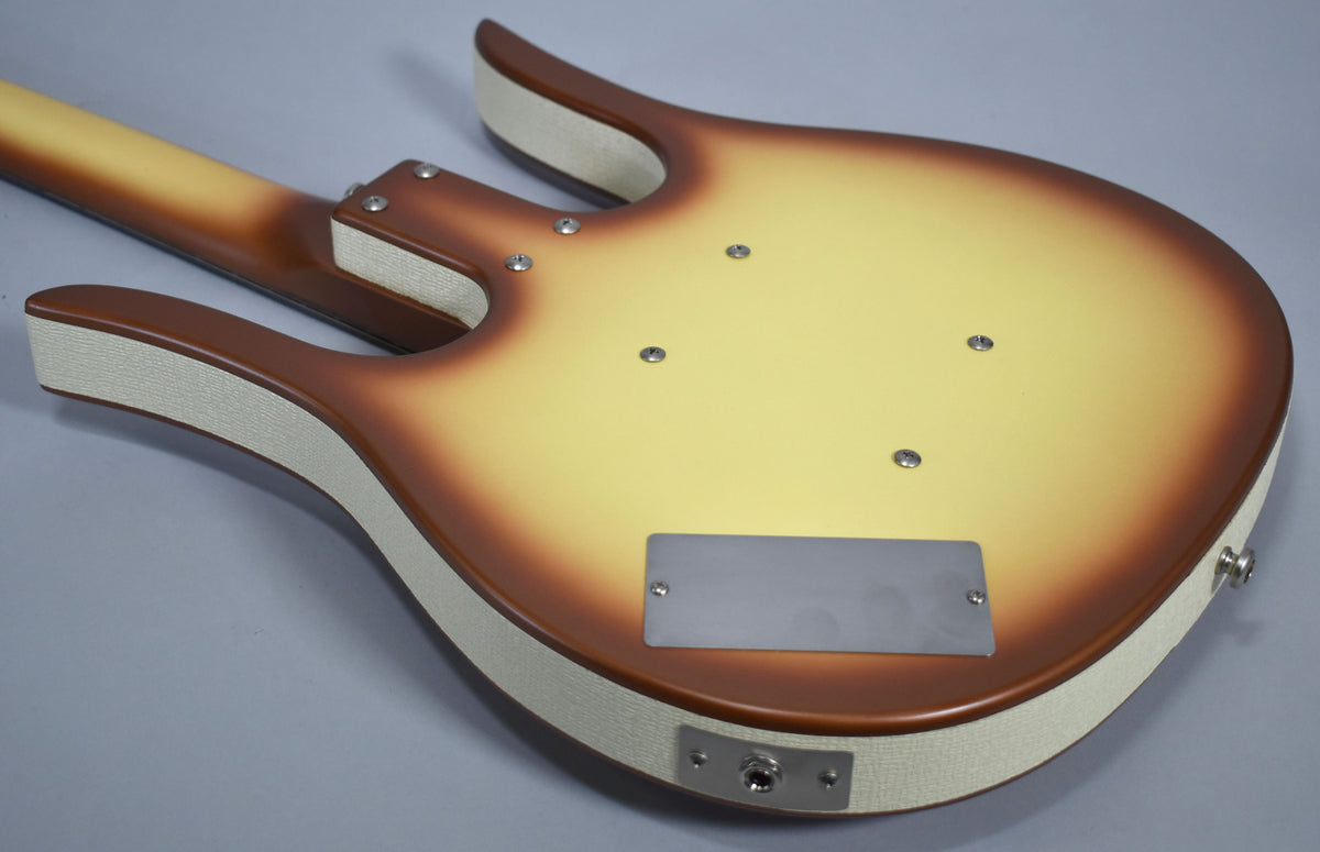 Danelectro Longhorn Short Scale Bass Copperburst w/Gig Bag
