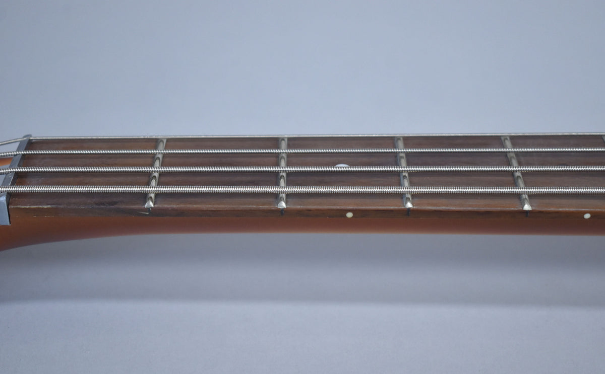 Danelectro Longhorn Short Scale Bass Copperburst w/Gig Bag