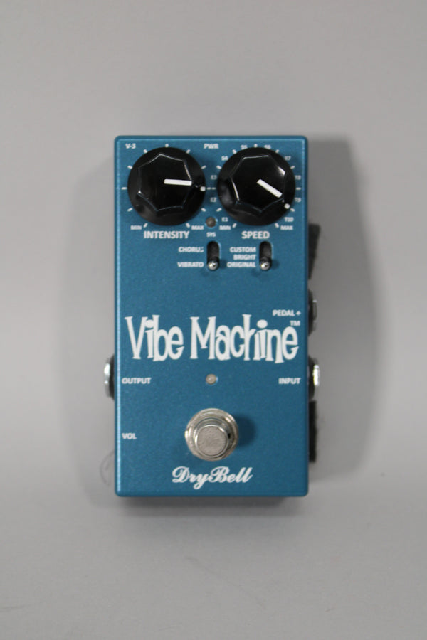 Dry-Bell-Vibe-Machine-Vibrato-Pedal-1