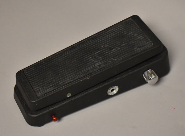 Dunlop-Cry-Baby-Wah-535Q-Imperial-Vintage-Guitars
