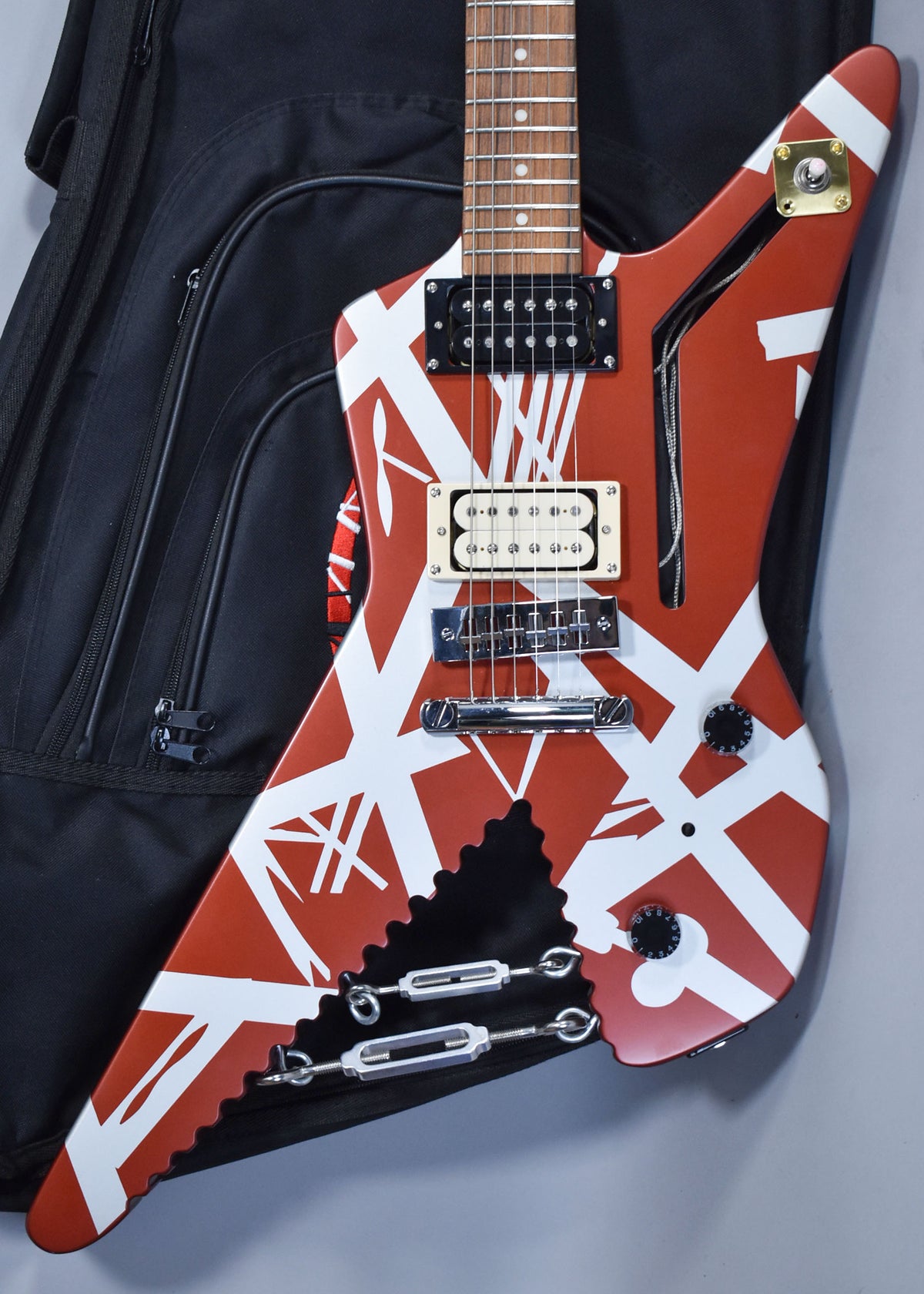 2022 EVH Striped Series Shark Burgundy/Silver Stripes w/OSSC