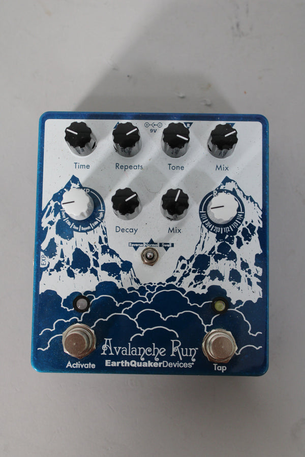Earthquaker-Devices-Avalanche-Run-1