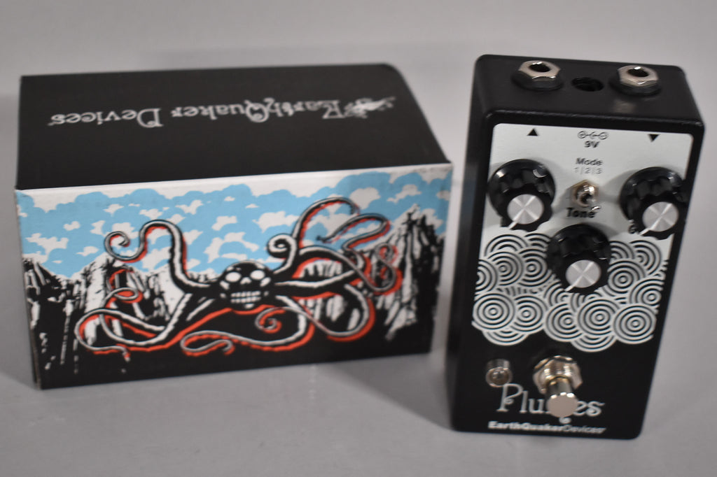 Earthquaker Devices Plumes Small Signal Shredder Overdrive Black