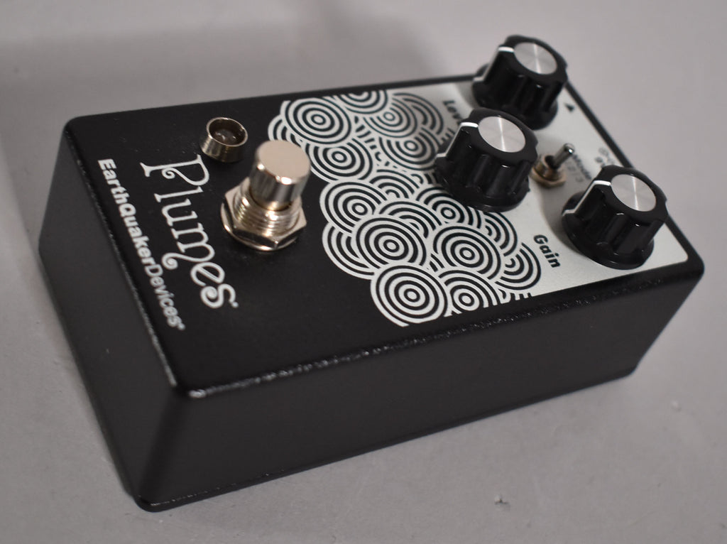 Earthquaker Devices Plumes Small Signal Shredder Overdrive Black
