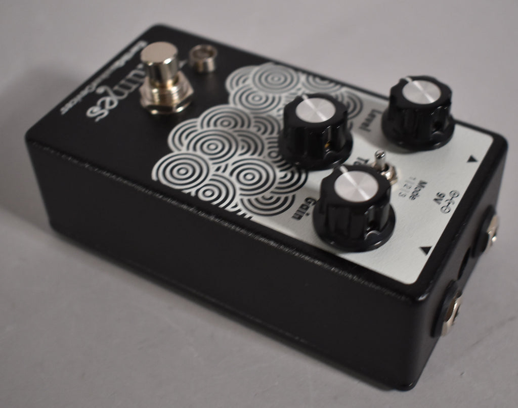 Earthquaker Devices Plumes Small Signal Shredder Overdrive Black