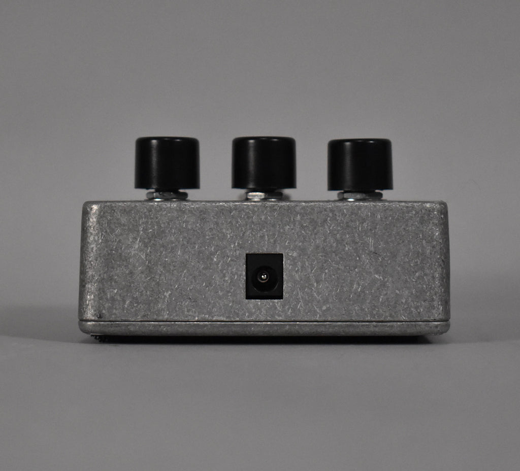 Electro-Harmonix Clone Theory Stereo Analog Chorus / Vibrato Pedal
