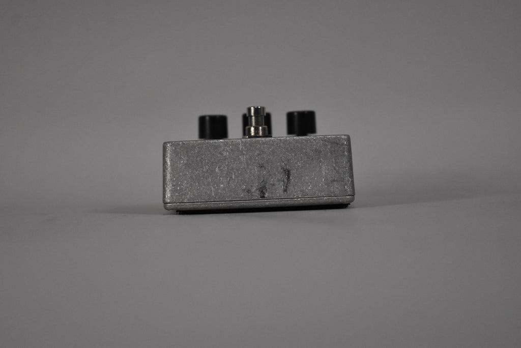 Electro-Harmonix Clone Theory Stereo Analog Chorus / Vibrato Pedal