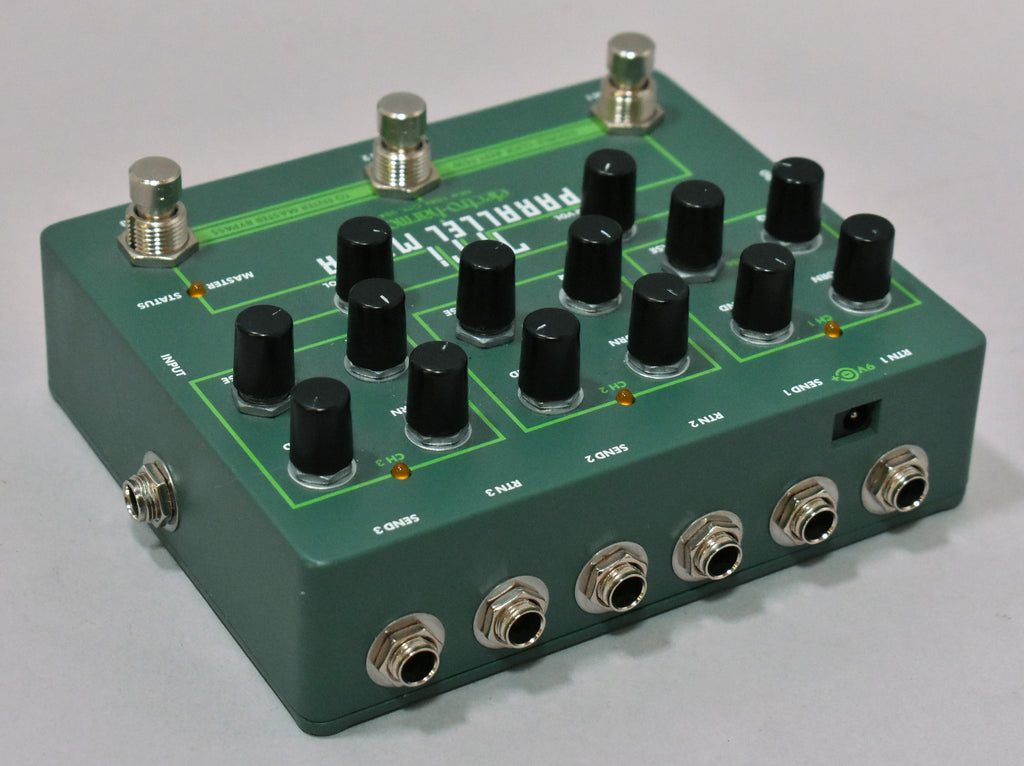 Electro-Harmonix Tri Parallel Mixer Effects Loop Mixer Pedal
