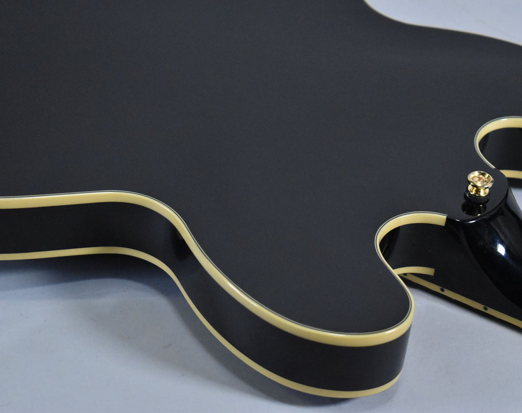 Epiphone ES-335 Semi-Hollowbody Ebony w/OSSC