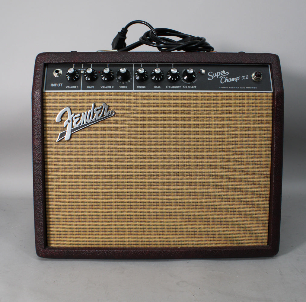 Fender-Super-Champ-X2-Wine-Red-Wheat-1