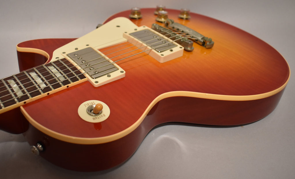 1993 Gibson USA 1960 Les Paul Classic Plus Flame Top Cherry Sunburst w/OHSC