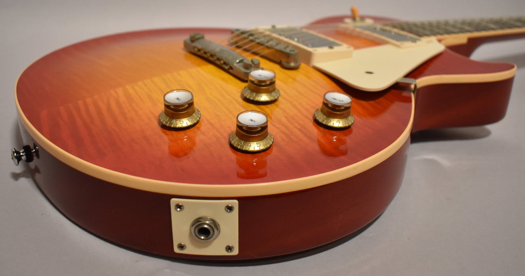 1993 Gibson USA 1960 Les Paul Classic Plus Flame Top Cherry Sunburst w/OHSC
