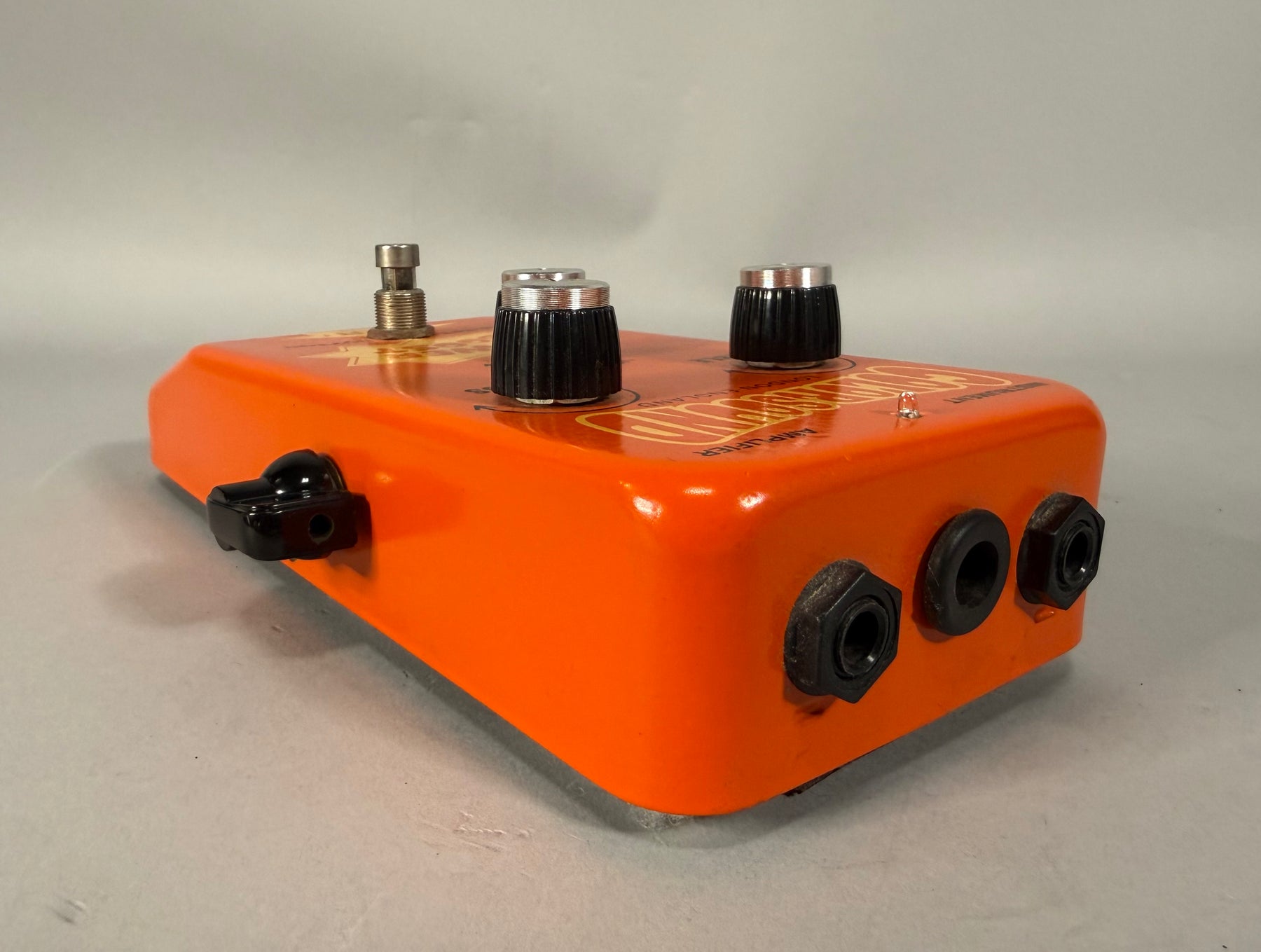 Colorsound PowerBoost Pedal – Imperial Vintage Guitars