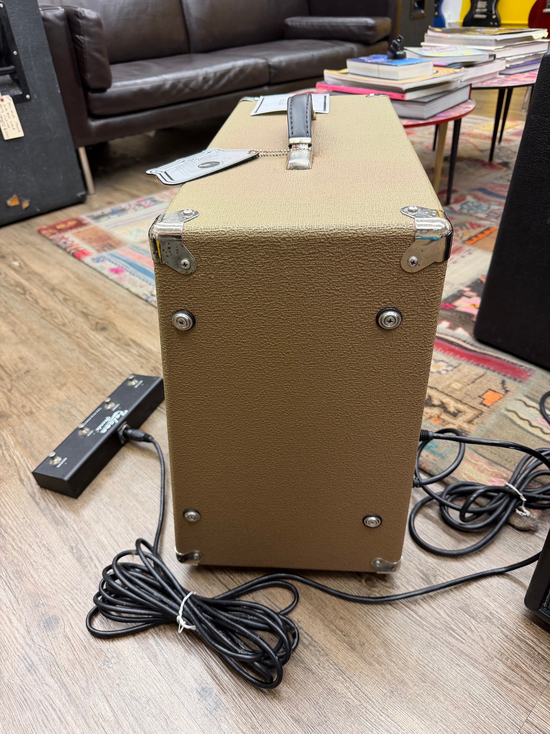 Tone King Falcon Grande Brown/Beige 20-Watt 1x12" Combo w/ Footswitch