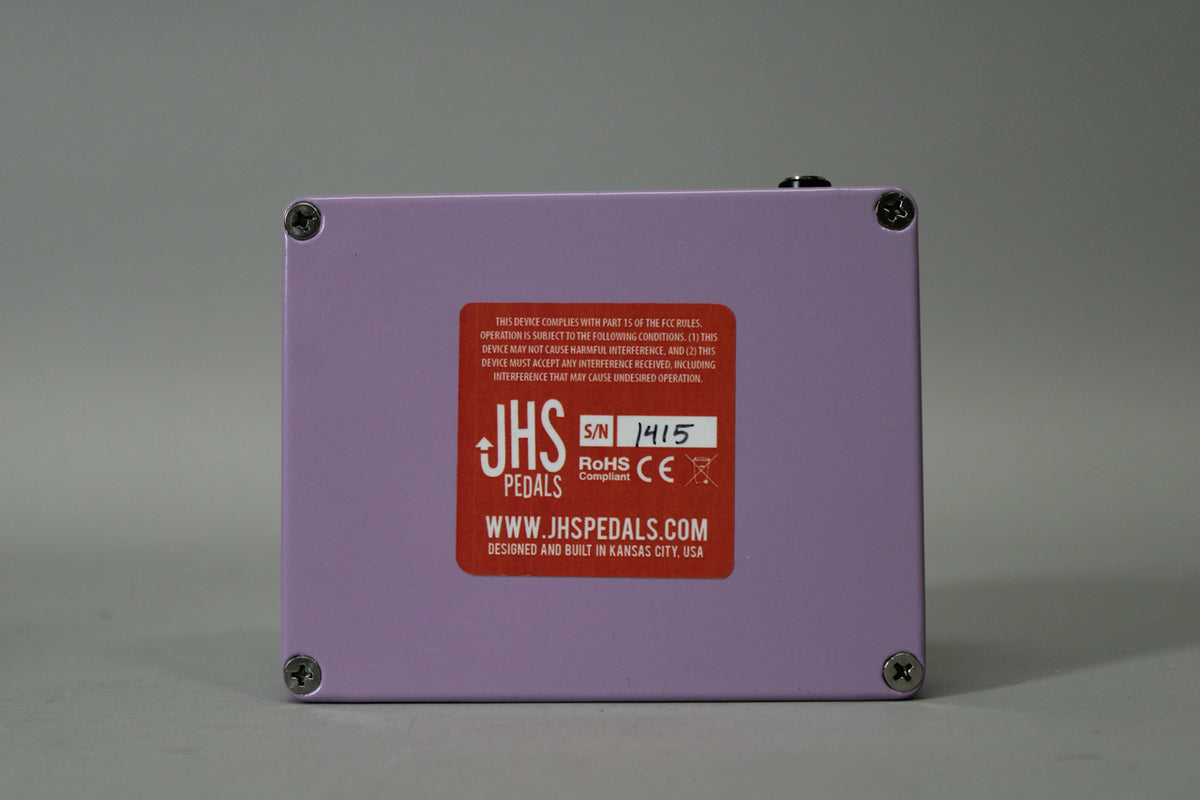 JHS Emperor V1 Chorus And Vibrato w/ Box