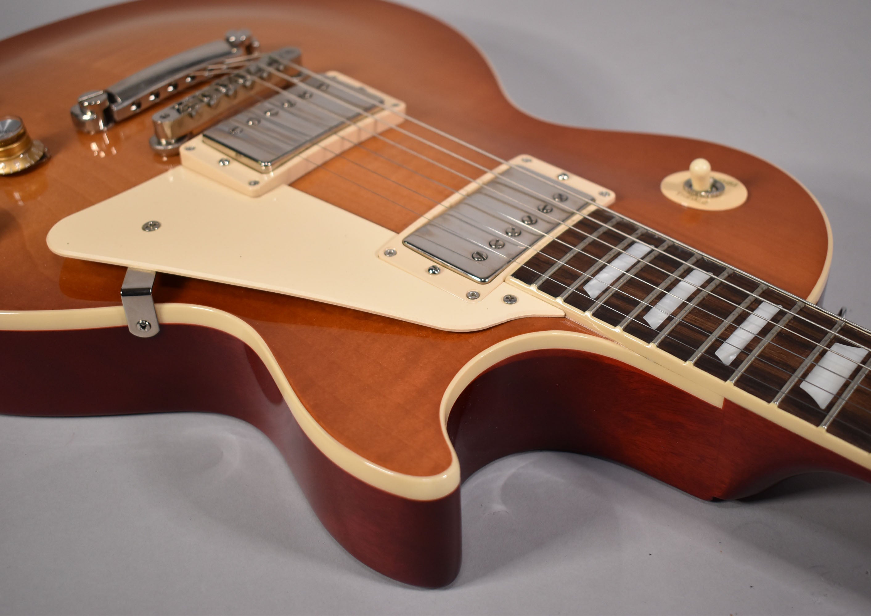 2022 Gibson USA Les Paul Standard 60s Unburst w/OHSC – Imperial