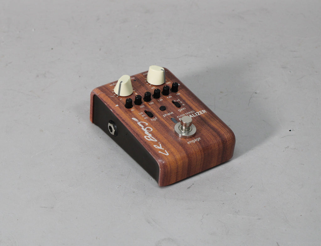 LR Baggs Align Series Equalizer