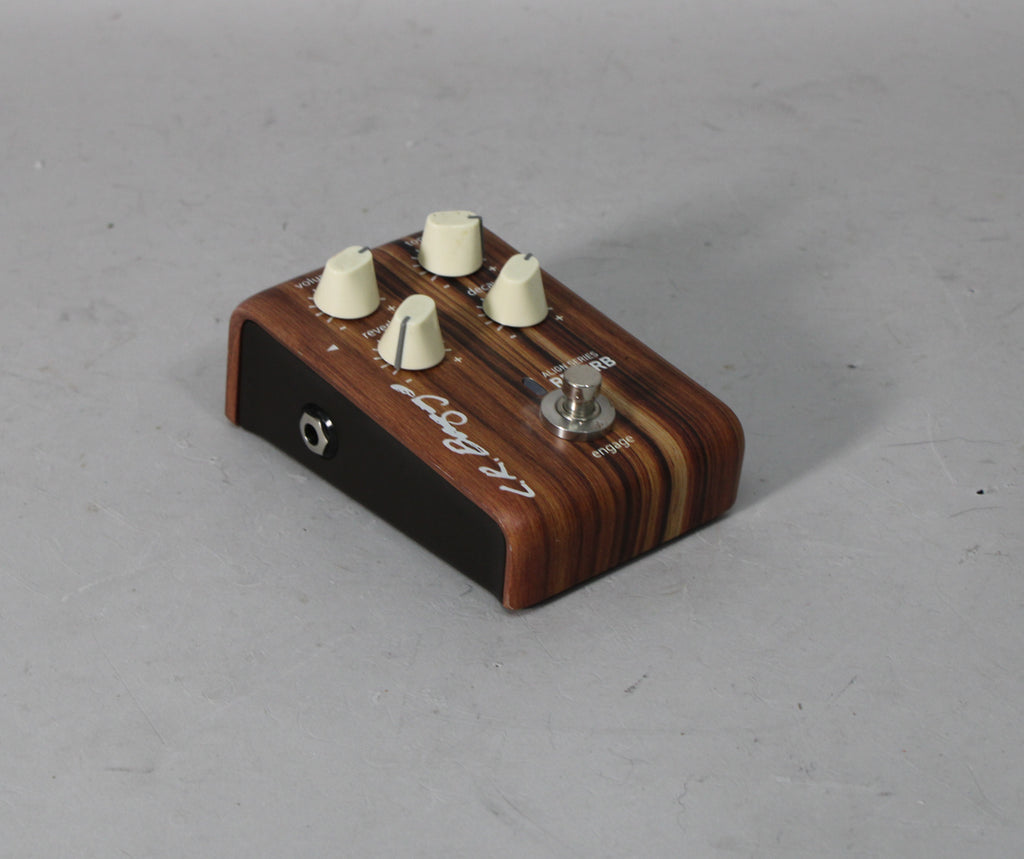 LR Baggs Align Series Reverb