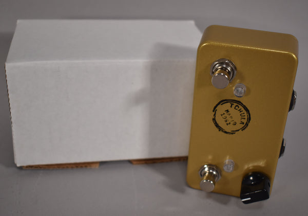 LovepedalTchulaGoldBoostPedal_0546copy
