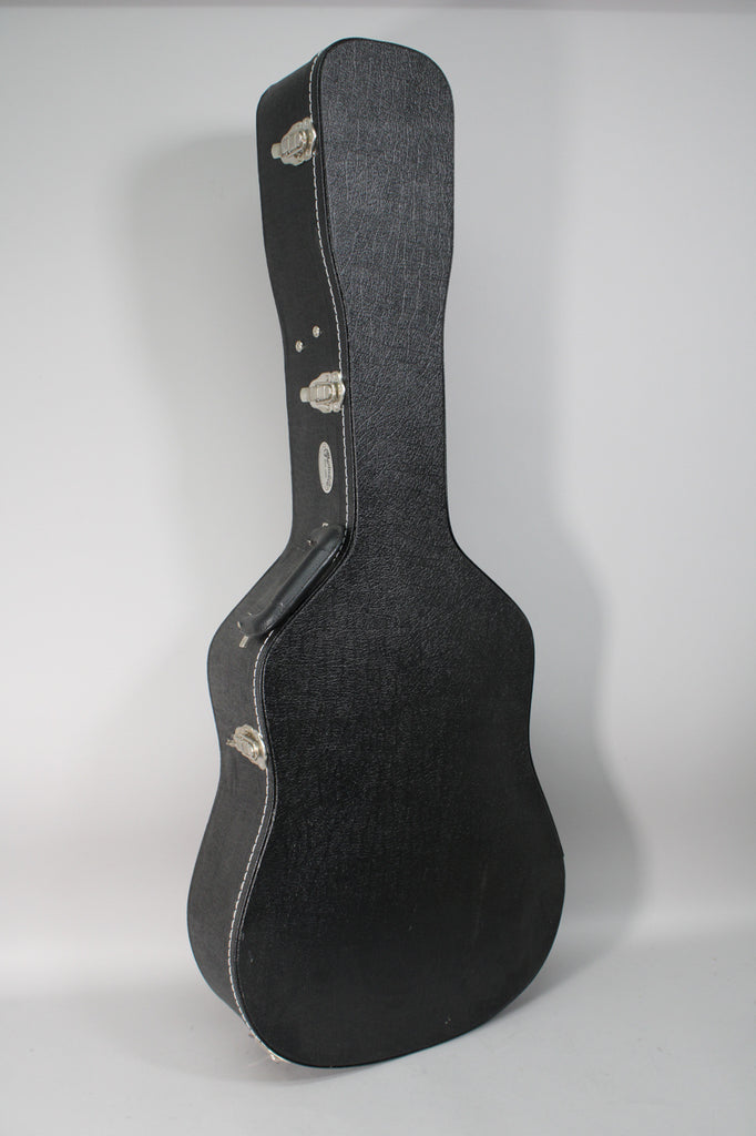 Martin-Custom-Shop-Case-Black-Green-1
