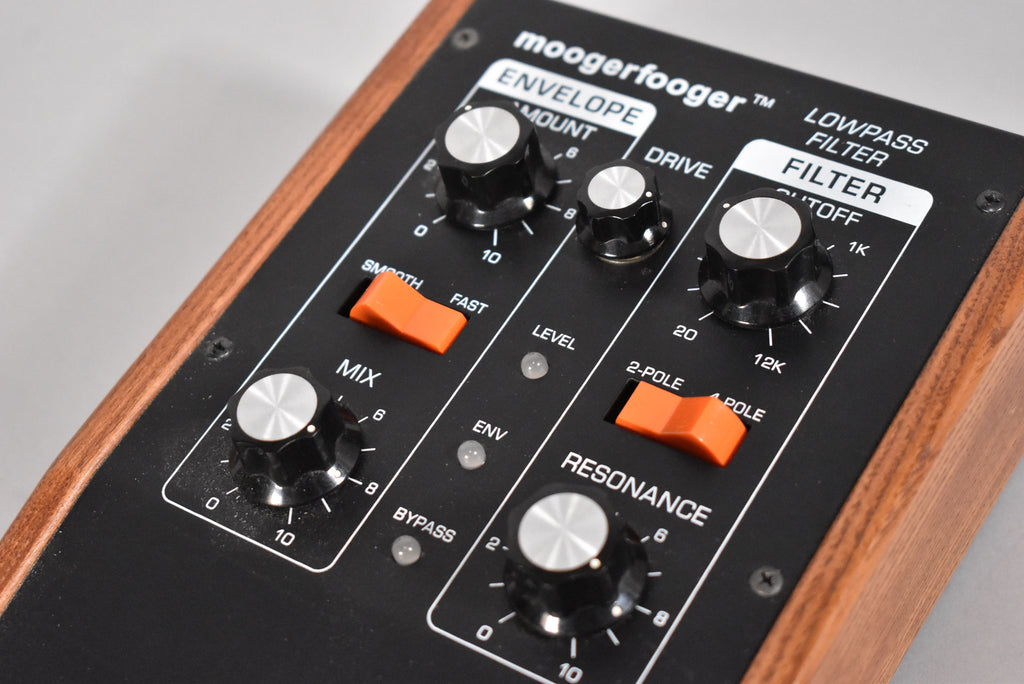 Moog MF-101 Moogerfooger Low Pass Filter